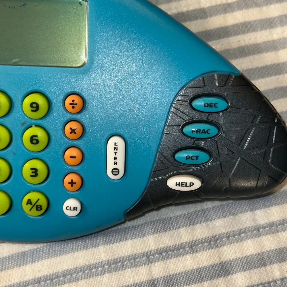 Educational Insights MathShark Electronic Math Game Calculator Blue 8003‎
